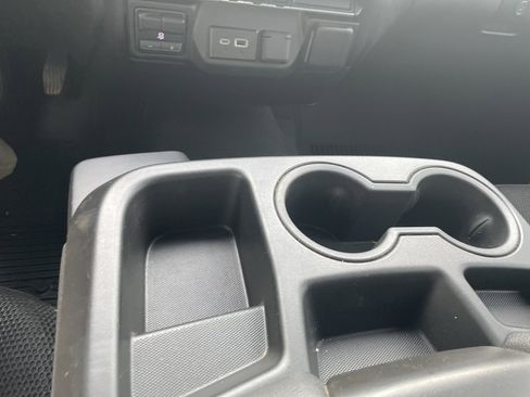 Used 2024 Chevrolet Silverado 2500 Custom w/ Custom Value Package image 14