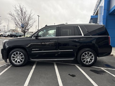 Used 2016 GMC Yukon Denali w/ Open Road Package image 3