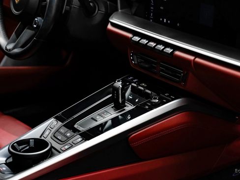 Used 2021 Porsche 911 Turbo S image 59