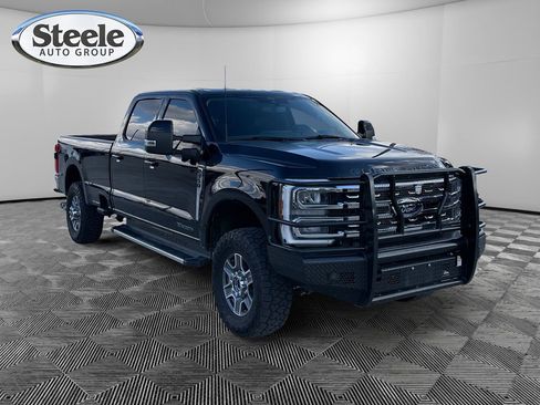 Used 2024 Ford F350 Lariat w/ FX4 Off-Road Package image 7