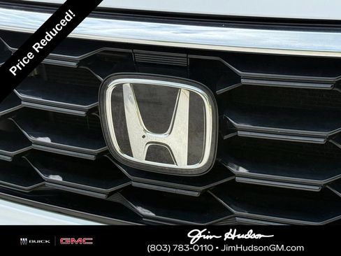Used 2023 Honda Pilot Touring image 8