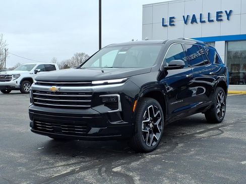 New 2026 Chevrolet Traverse High Country AWD/4WD image 3