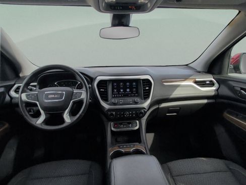 Used 2023 GMC Acadia SLE image 25