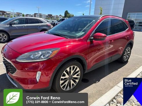 Used 2020 Ford Escape Titanium AWD/4WD image 3