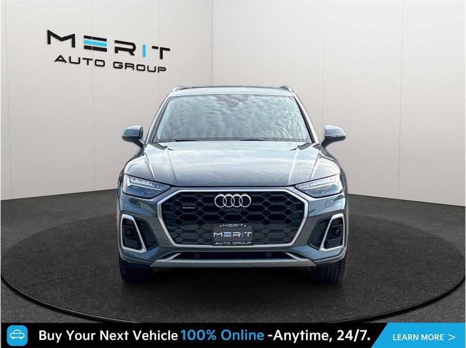 Used 2023 Audi Q5 2.0T Prestige w/ Prestige Package AWD/4WD image 3