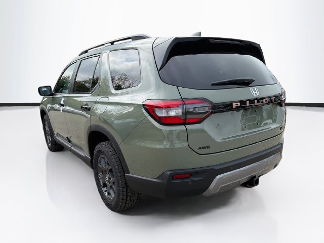 New 2026 Honda Pilot TrailSport image 5