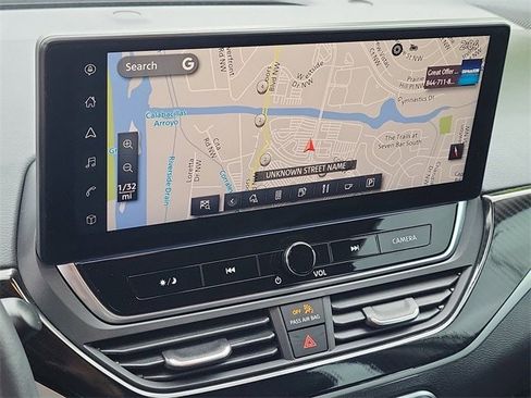 Certified 2024 Nissan Altima 2.0 SR image 16