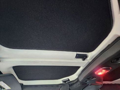 Used 2017 Jeep Wrangler Unlimited Rubicon image 26