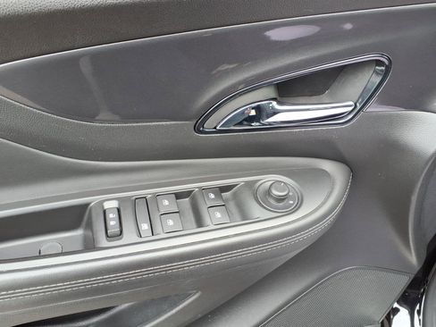 Used 2022 Buick Encore Preferred w/ Safety Package AWD/4WD image 14