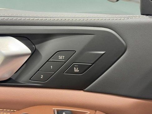 New 2026 BMW X5 xDrive50e image 24