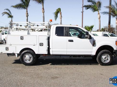 Used 2017 Ford F250 XL w/ Power Equipment Group image 11