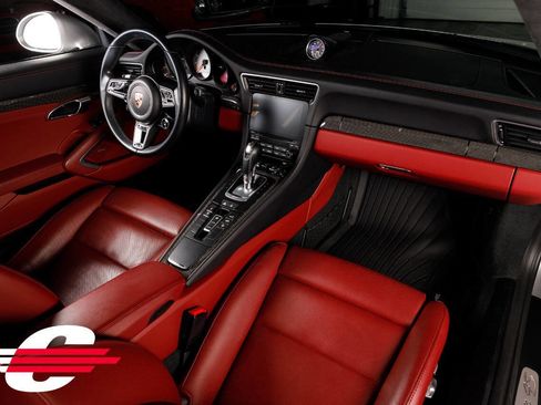 Used 2017 Porsche 911 Carrera 4S image 34