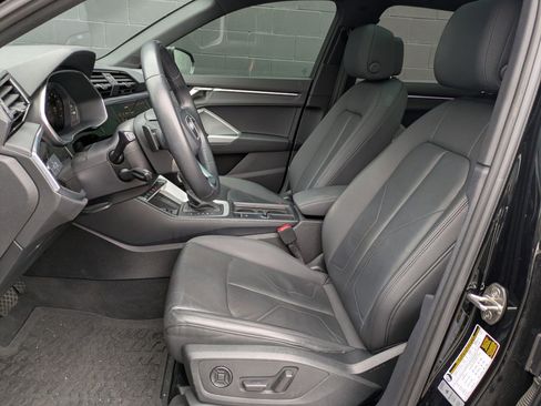 Certified 2023 Audi Q3 2.0T Premium Plus w/ Premium Plus Package image 22