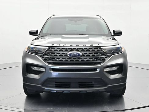Certified 2023 Ford Explorer XLT w/ Equipment Group 202A RWD image 2