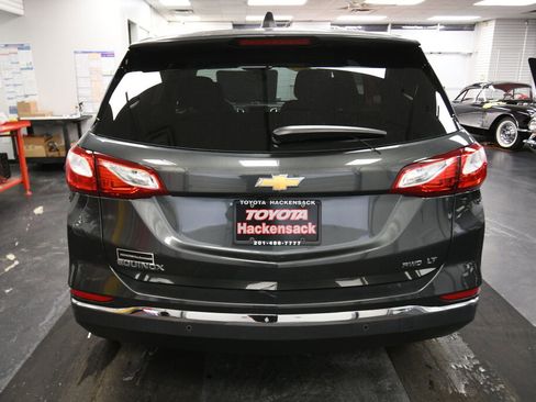 Used 2021 Chevrolet Equinox LT image 7