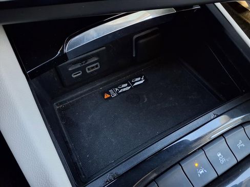 Certified 2022 Buick Envision Avenir w/ Technology Package II image 15