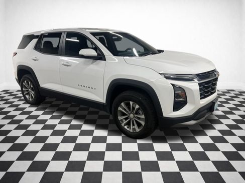 Certified 2025 Chevrolet Equinox LT image 8