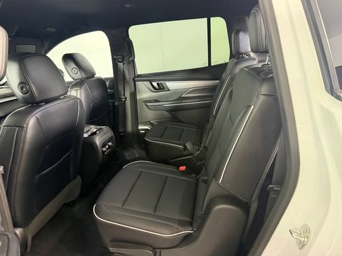 Used 2026 Buick Enclave Preferred FWD image 30