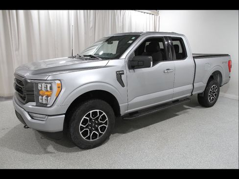 Used 2022 Ford F150 XLT w/ Equipment Group 302A High image 3