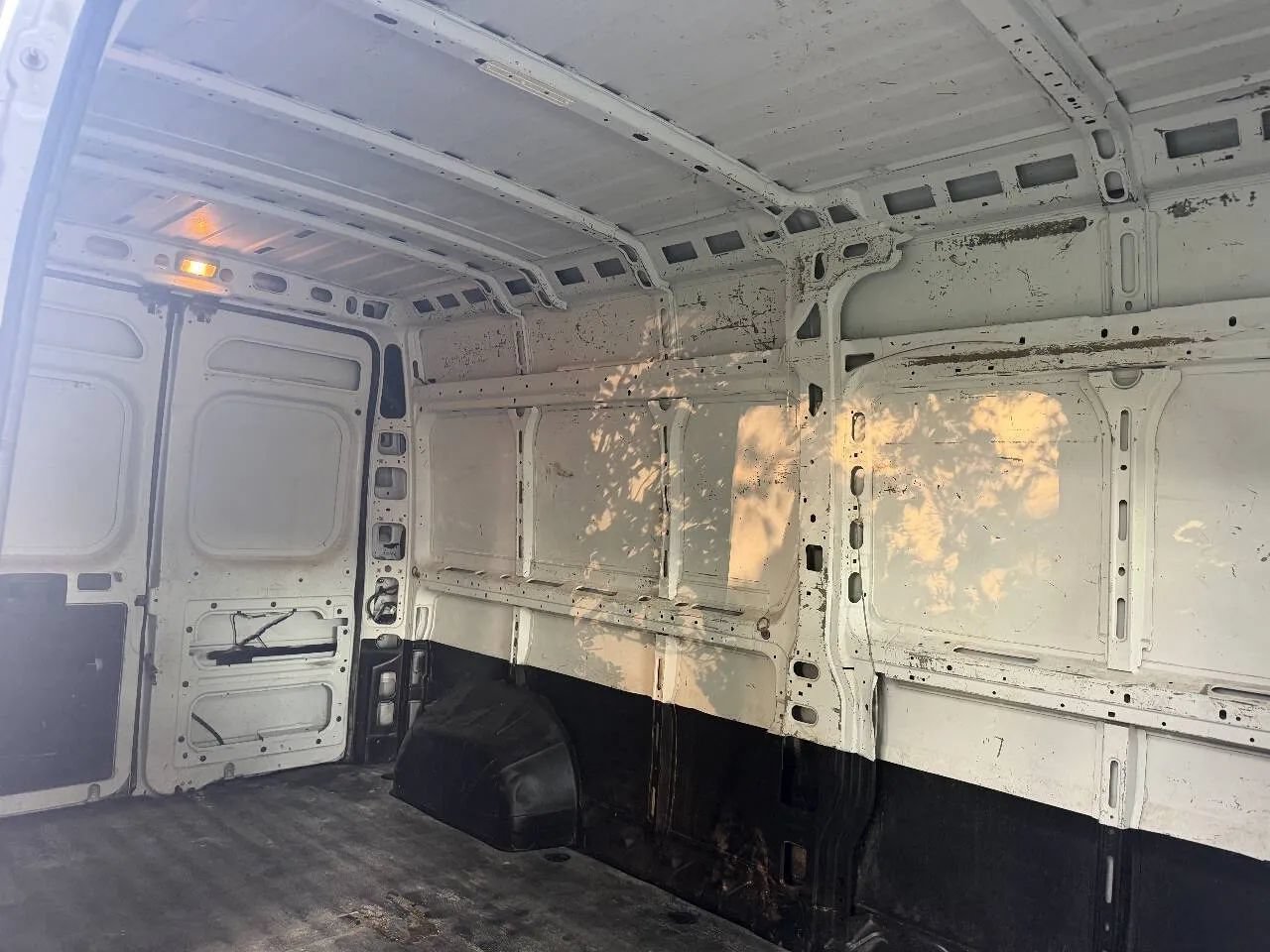 Used 2014 RAM ProMaster 3500 w/ Interior Convenience Group FWD image 30