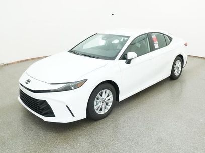 New 2025 Toyota Camry LE