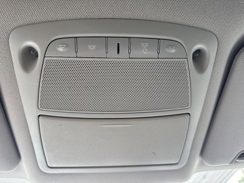 Used 2015 Nissan Rogue SL AWD/4WD image 3