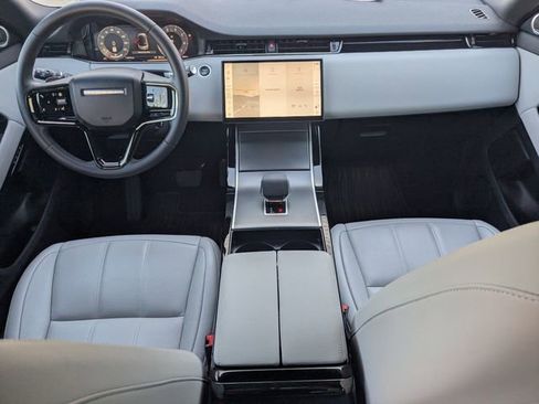 Used 2026 Land Rover Range Rover Evoque S image 13