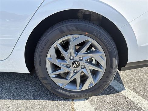 New 2026 Hyundai Elantra Blue image 19