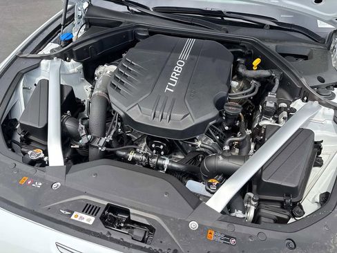 Used 2025 Genesis G70 3.3T Advanced w/ Sport Prestige Package image 24