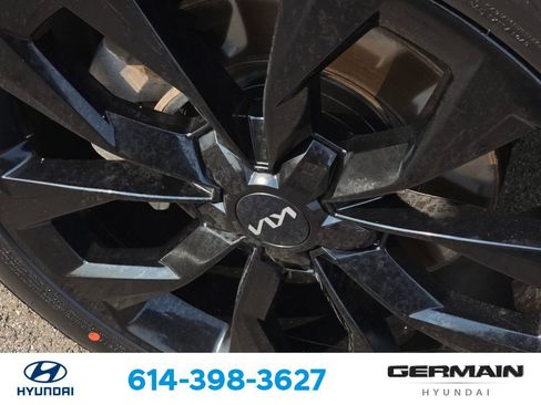 Used 2023 Kia Sorento SX FWD image 13