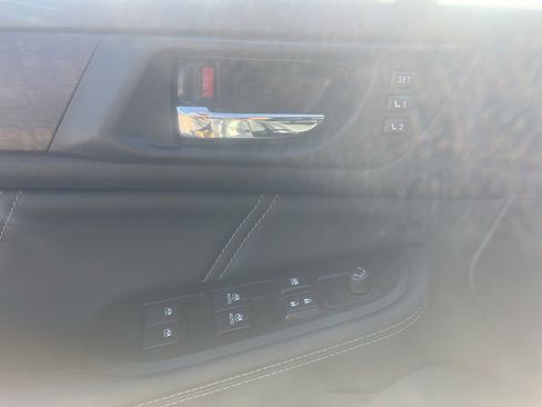 Used 2019 Subaru Outback 2.5i Limited image 9