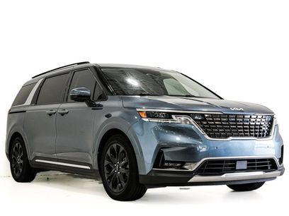 Used 2023 Kia Carnival SX