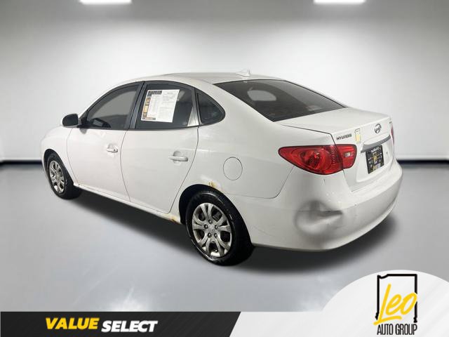 Used 2010 Hyundai Elantra GLS FWD image 2