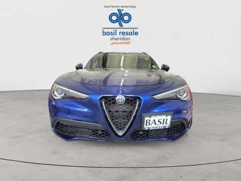 Used 2022 Alfa Romeo Stelvio Ti image 7