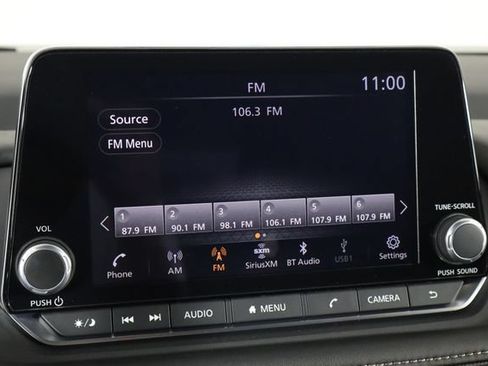 Used 2026 Nissan Rogue SV FWD image 29