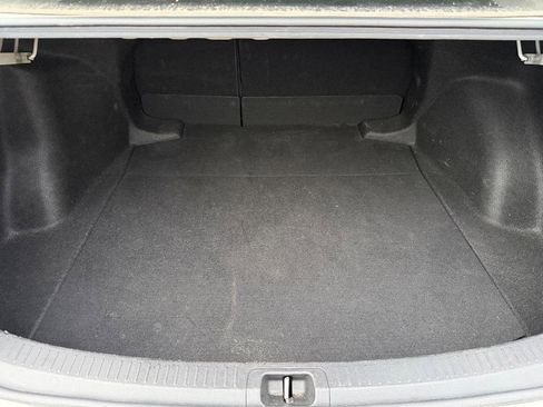 Used 2020 Toyota Corolla LE image 13