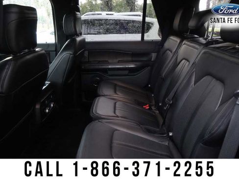 Used 2019 Ford Expedition Limited w/ Driver Assistance Package AWD/4WD image 19