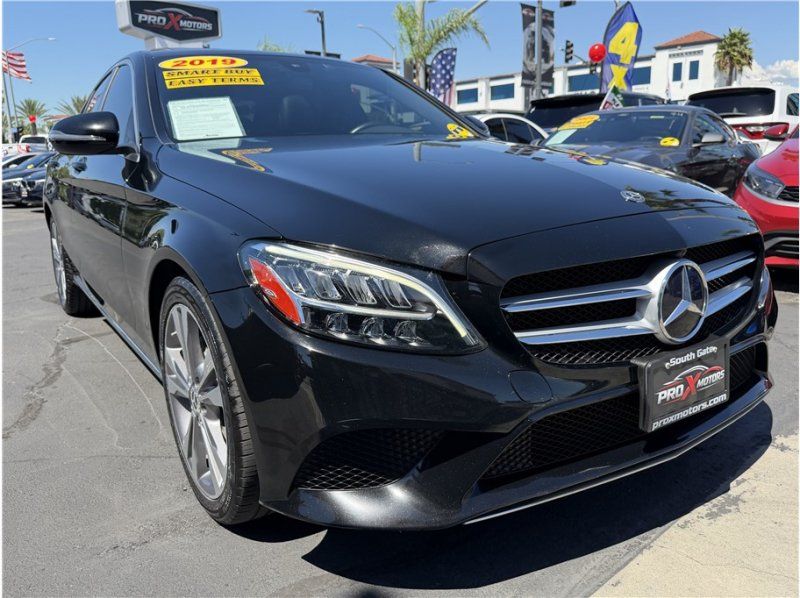 Used 2019 Mercedes-Benz C 300 Sedan image 40