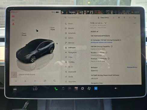 Used 2023 Tesla Model Y Long Range AWD/4WD image 3