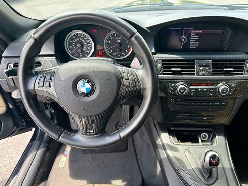 Used 2011 BMW M3 Convertible RWD image 19