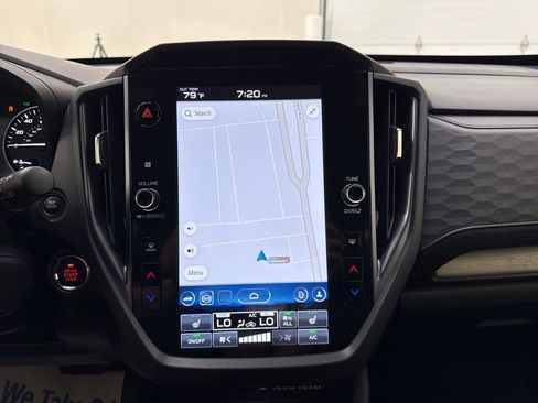 Used 2025 Subaru Forester Limited image 19