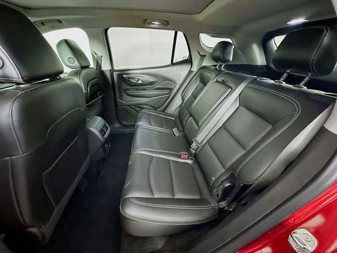 Used 2022 GMC Terrain SLT w/ Infotainment Package II image 35