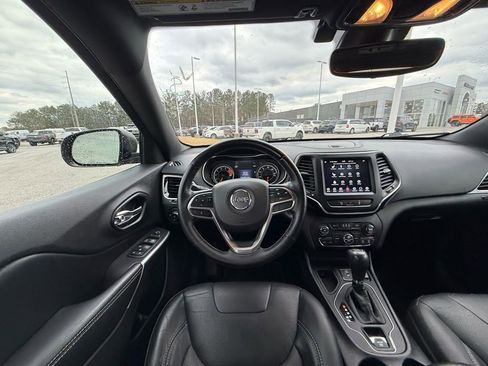 Used 2021 Jeep Cherokee Latitude Lux 80th Anniv w/ Quick Order Package 26U 80TH image 13