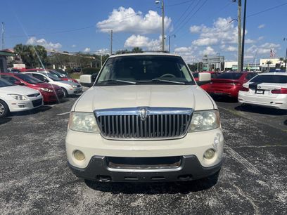 Used 2004 Lincoln Navigator Luxury