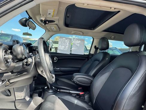 Used 2015 MINI Cooper 2-Door Hardtop image 10