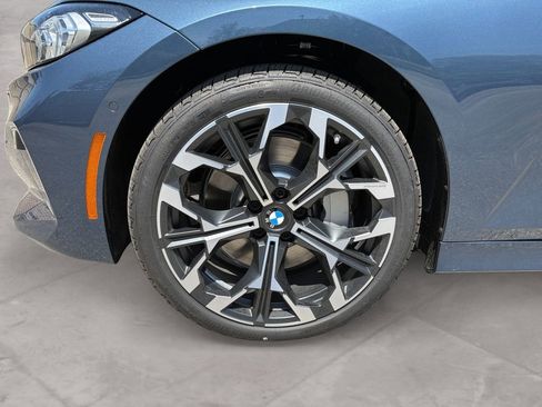 New 2026 BMW 330i xDrive Sedan w/ Convenience Package AWD/4WD image 14