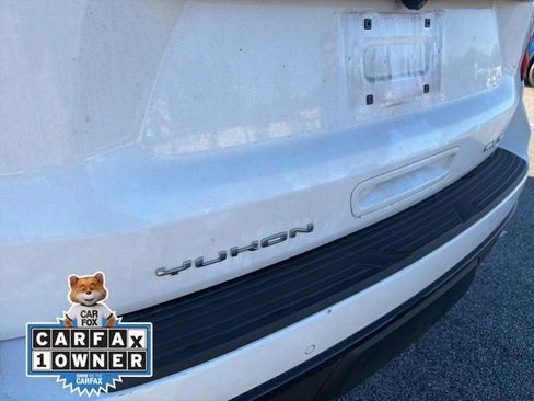 Used 2024 GMC Yukon SLE w/ Gmc Pro Safety Plus Package image 21