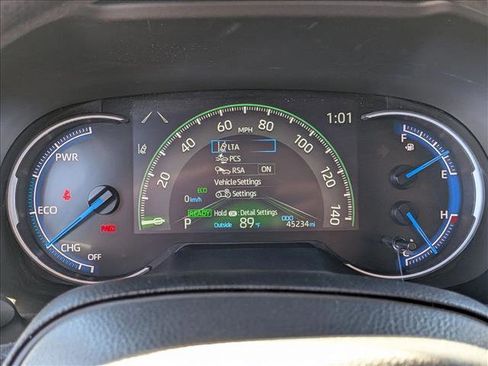 Used 2024 Toyota RAV4 LE AWD/4WD image 11