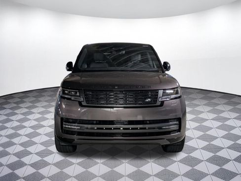 New 2026 Land Rover Range Rover Long Wheelbase SE AWD/4WD image 16