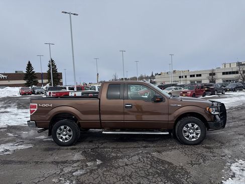 Used 2012 Ford F150 XLT w/ XLT Chrome Pkg image 5